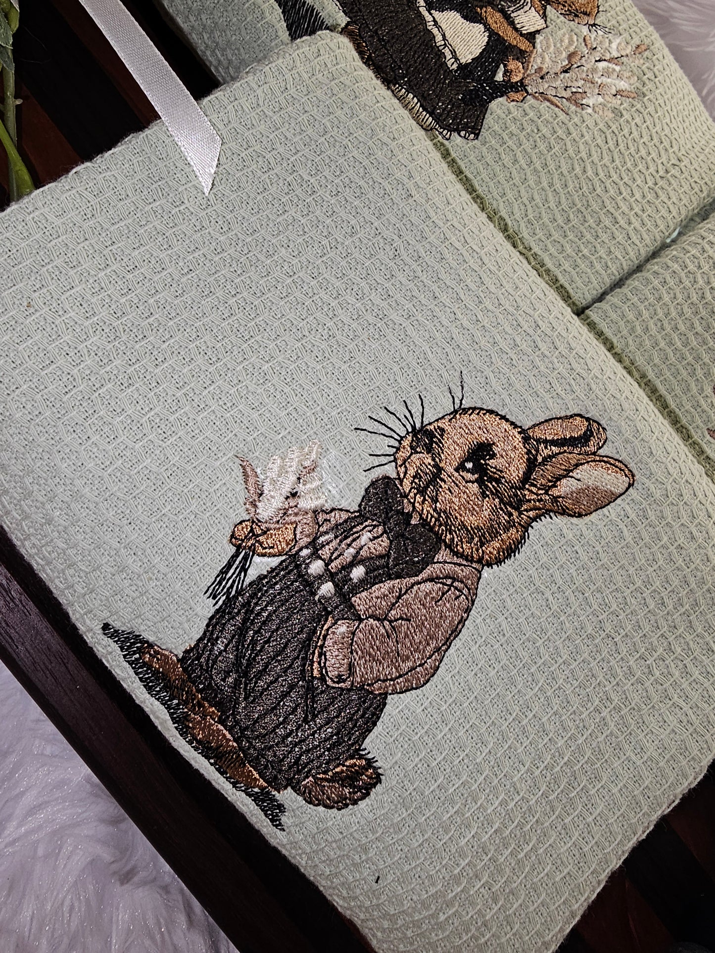 Easter bunny on decorative kitchen towels INCLUDES 3 TOWELS.