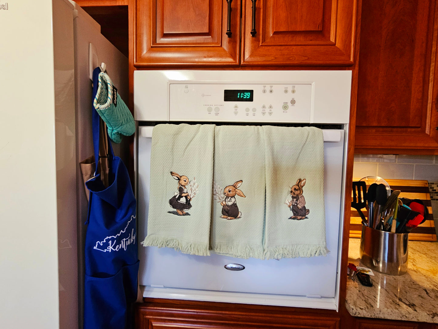 Easter bunny on decorative kitchen towels INCLUDES 3 TOWELS.