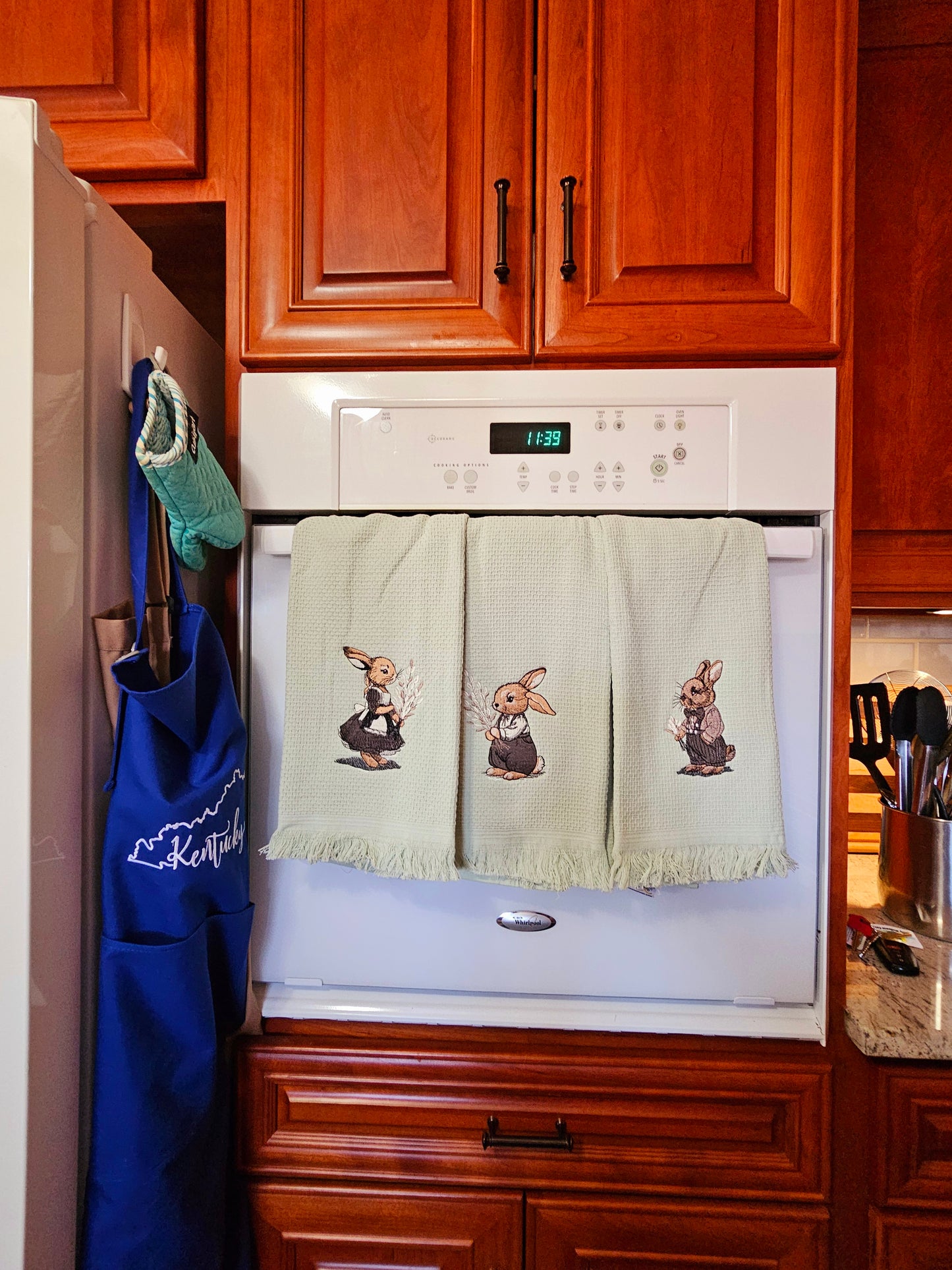 Easter bunny on decorative kitchen towels INCLUDES 3 TOWELS.