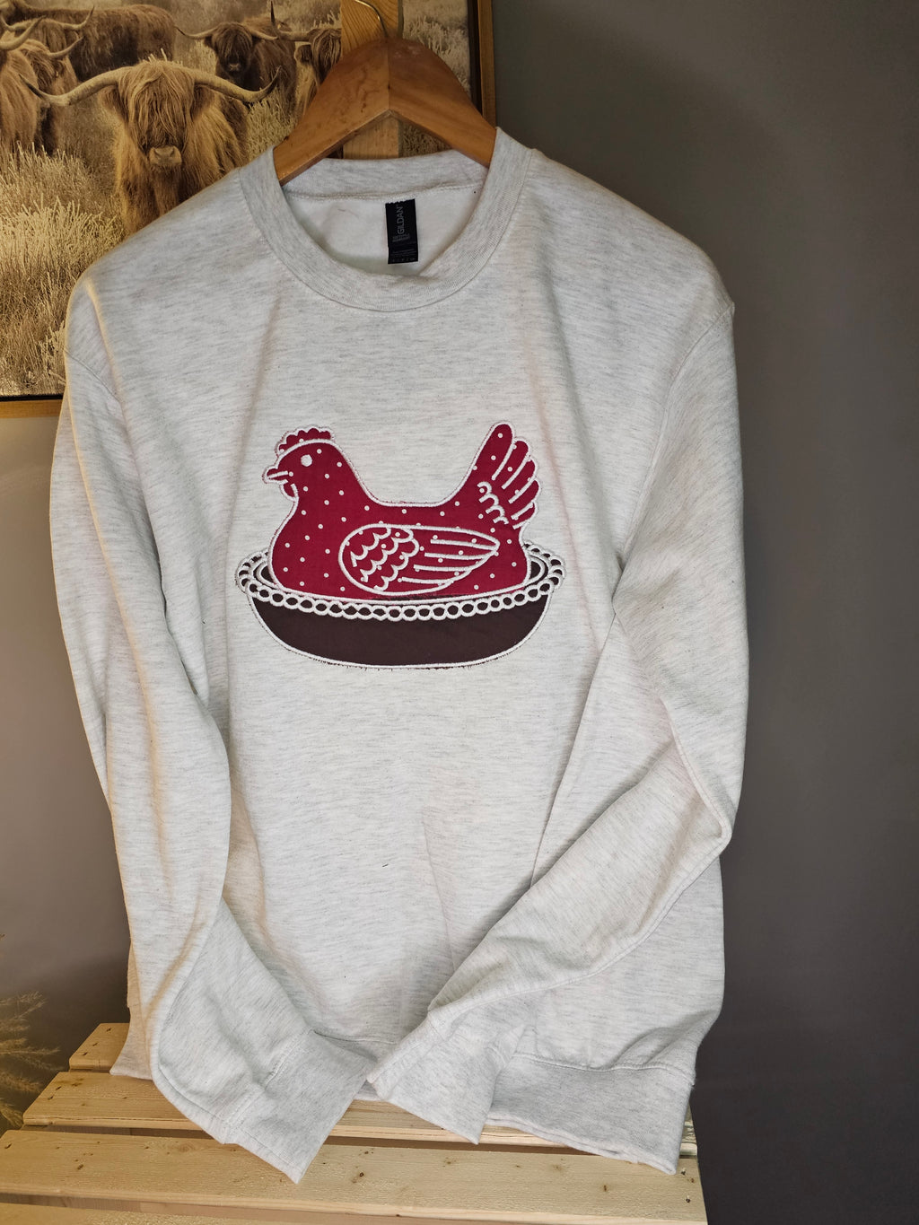 BLUE Hen in a basket