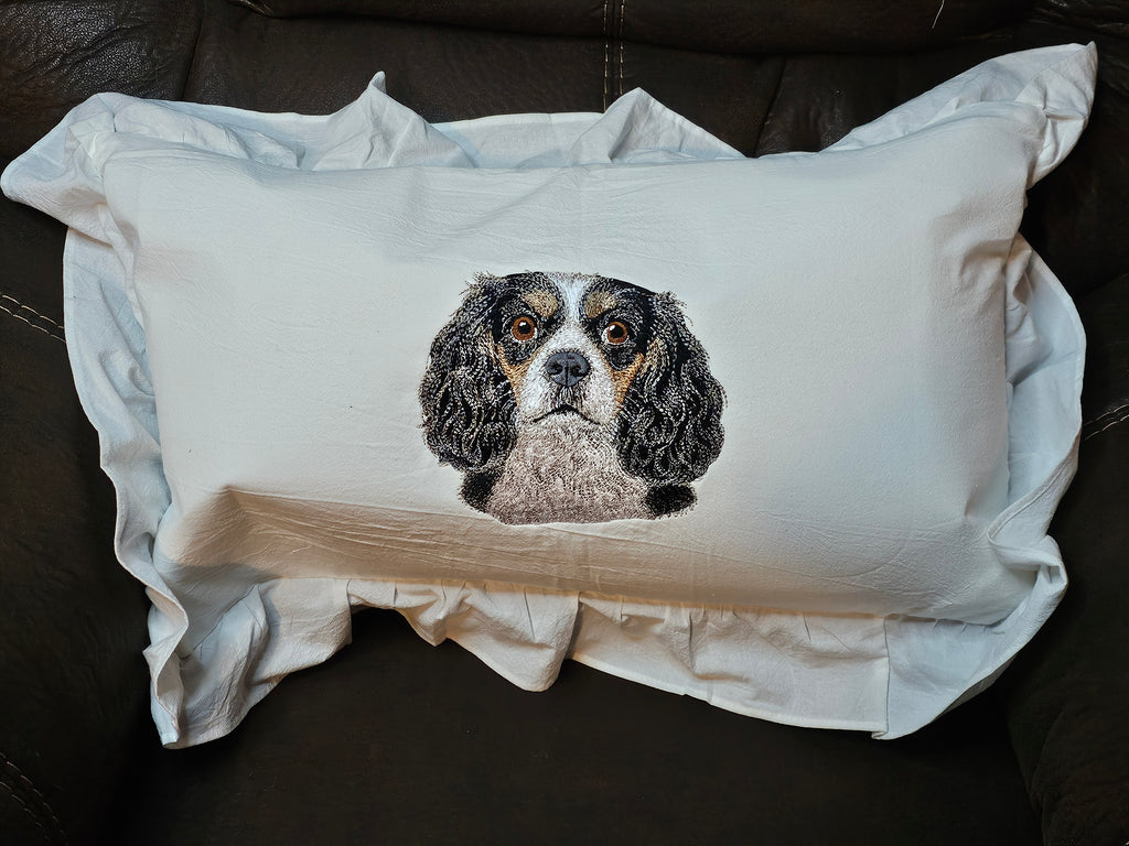 Custom Embroidery of Your Pet
